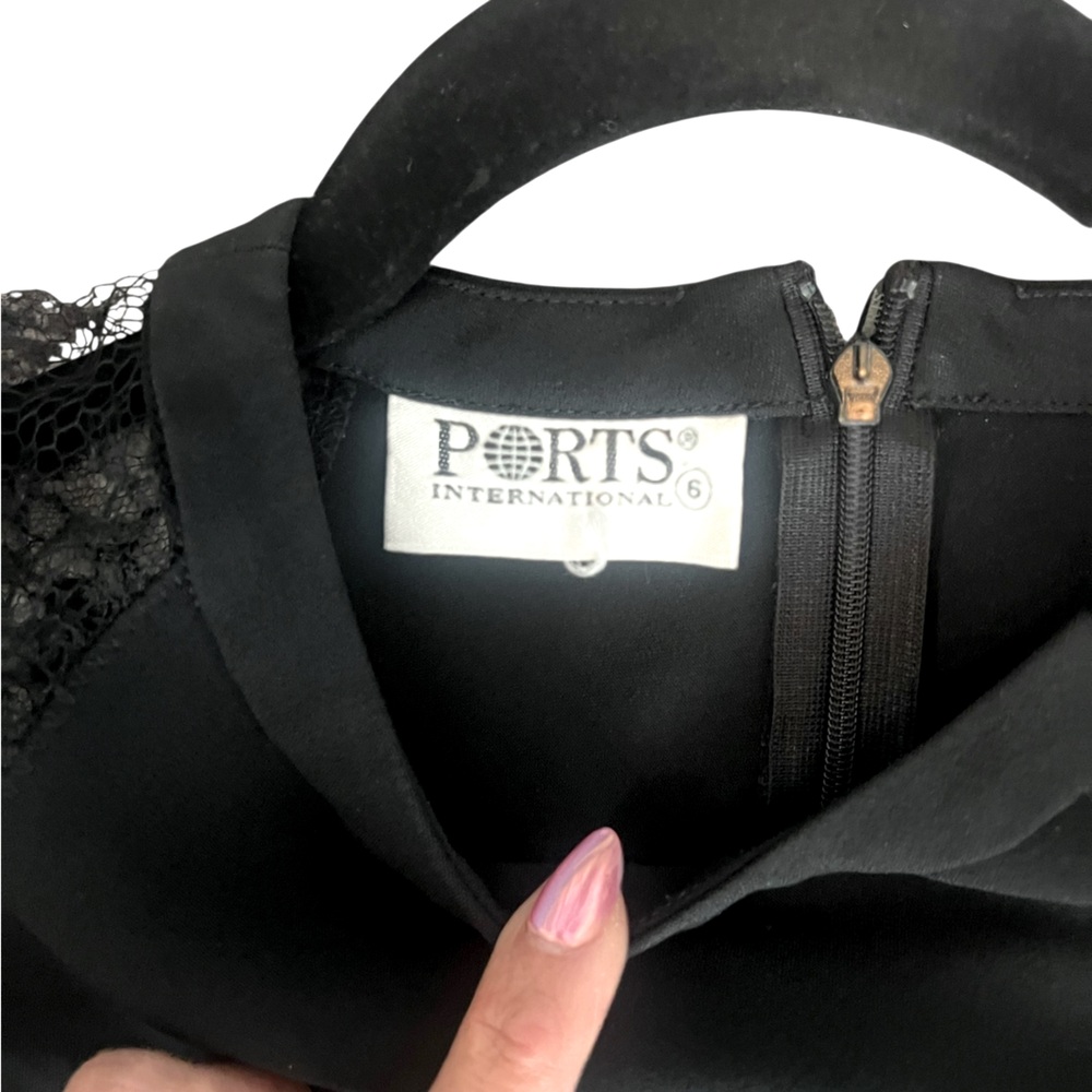 𝐏𝐎𝐑𝐓𝐒 𝐈𝐍𝐓’𝐋 Black Lace cut-out Dress - Picture 7 of 9